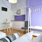 Stop & Sleep Fronte Ospedale Civile Guest house Udine