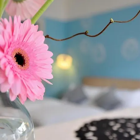 Konukevi Stop & Sleep Fronte Ospedale Civile Udine