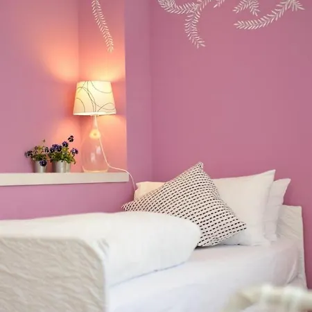 Stop & Sleep Fronte Ospedale Civile Udine