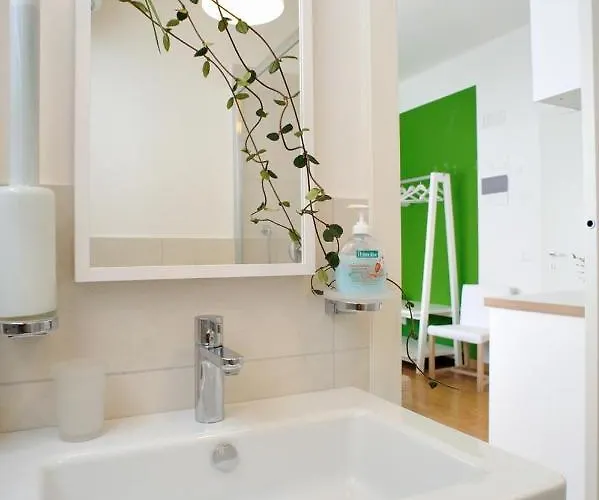 Guest house Stop & Sleep Fronte Ospedale Civile Udine