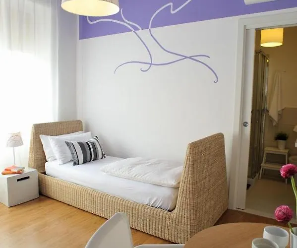 Stop & Sleep Fronte Ospedale Civile 3*