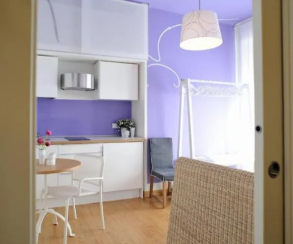 Stop & Sleep Fronte Ospedale Civile Guest house Udine