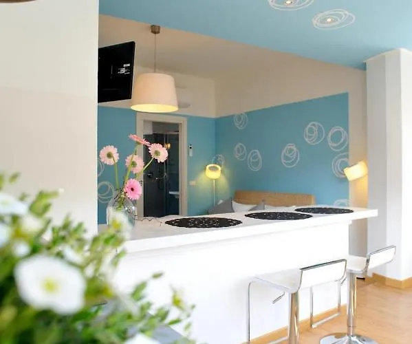 Stop & Sleep Fronte Ospedale Civile Udine