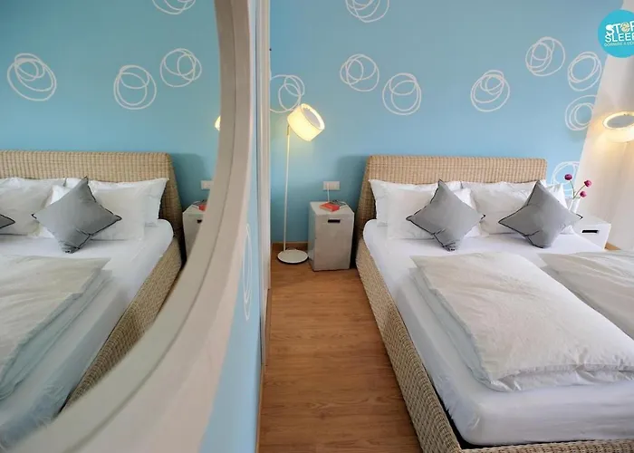 Stop & Sleep Fronte Ospedale Civile 3*